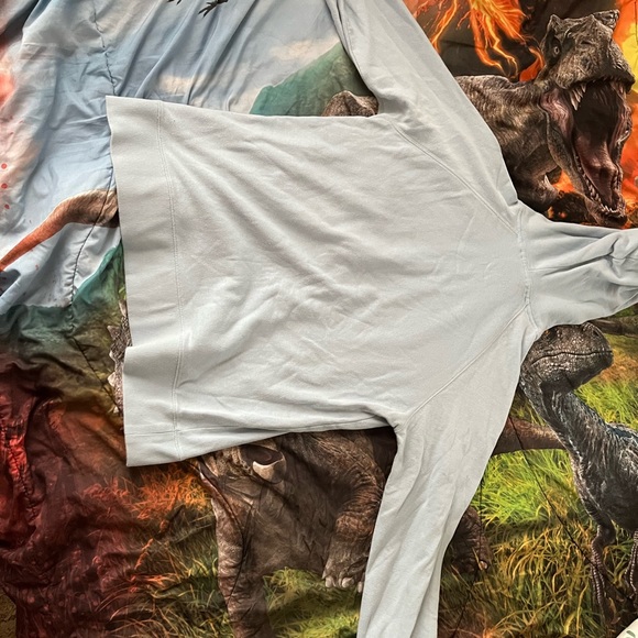 It’s a light blue North Face worn a couple times - Picture 2 of 3